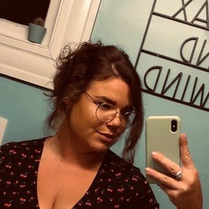 Meet your Posher, Paige